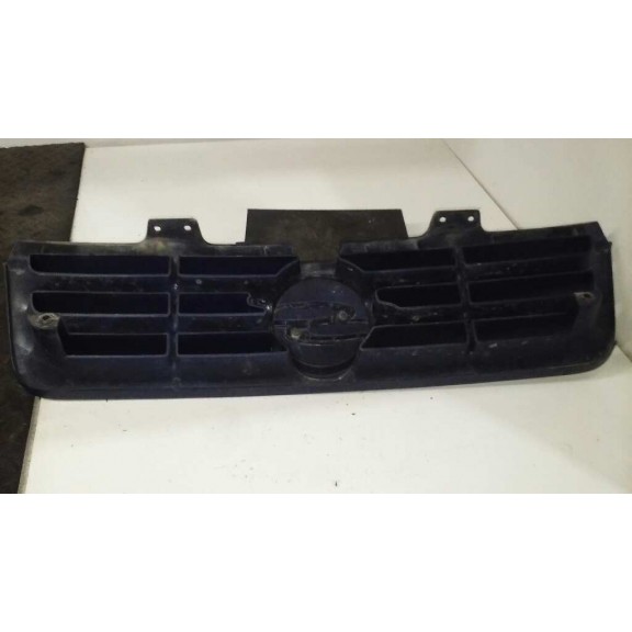 Recambio de rejilla delantera para ssangyong musso 2.3 d referencia OEM IAM   