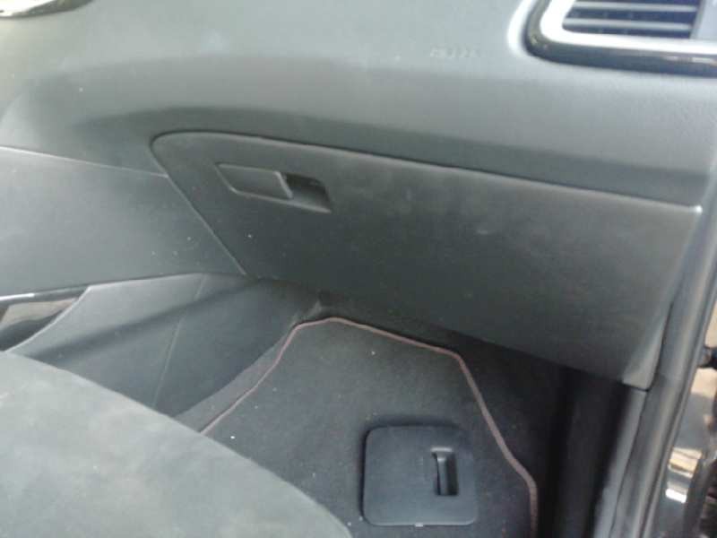 Recambio de guantera para kia ceed gt referencia OEM IAM   