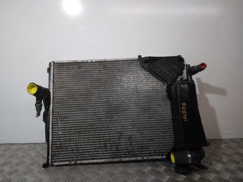 Recambio de radiador agua para bmw serie 3 berlina (e46) 318i referencia OEM IAM 60782A 58,5 X 47 CM 