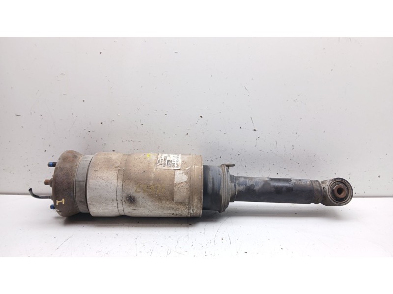 Recambio de amortiguador delantero izquierdo para land rover range rover sport 2.7 td v6 cat referencia OEM IAM 22241483 rnb5013