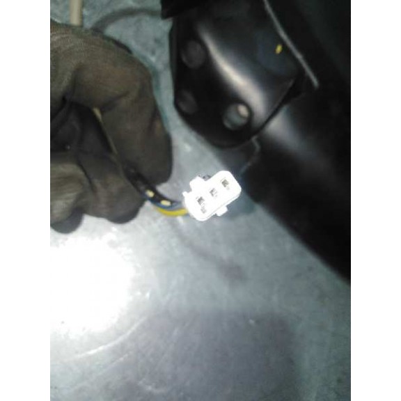 Recambio de retrovisor izquierdo para hyundai h 1 2.5 turbodiesel cat referencia OEM IAM  ELECTRICO 3 PIN NEGRO