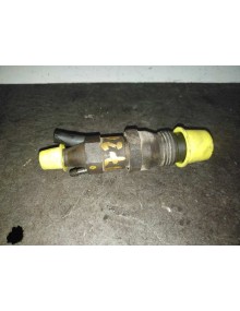 Recambio de inyector para volkswagen polo berlina (6n1) 1.9 diesel referencia OEM IAM 028130201C  