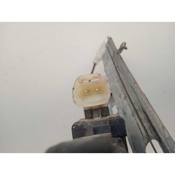 Recambio de elevalunas trasero izquierdo para kia carnival 2.9 crdi vgt active referencia OEM IAM 824504D020 2621003600 2 PINS