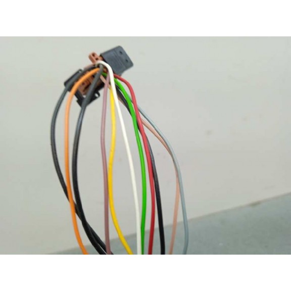 Recambio de retrovisor derecho para peugeot 607 (s2) básico referencia OEM IAM  ABATIBLE 11 CABLES