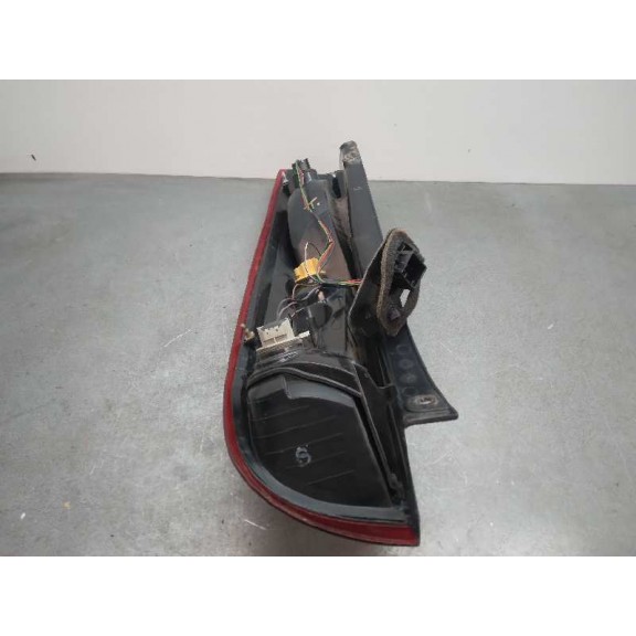 Recambio de piloto trasero derecho para ford fiesta (cbk) ambiente referencia OEM IAM 6S6113404 1380503 