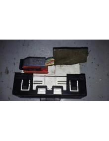 Recambio de display para renault megane ii berlina 3p confort authentique referencia OEM IAM 8200107839B   2