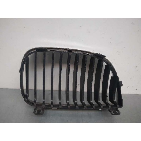 Recambio de rejilla delantera para bmw serie 1 berlina (e81/e87) 118d referencia OEM IAM  RIÑON IZQUIERDO 