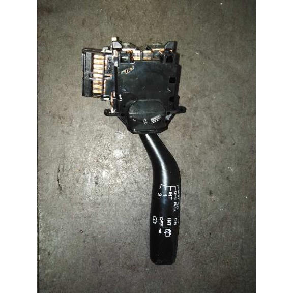 Recambio de mando limpia para mazda 323 berl. f/s (bj) 1.6 cat referencia OEM IAM 17B122LH  