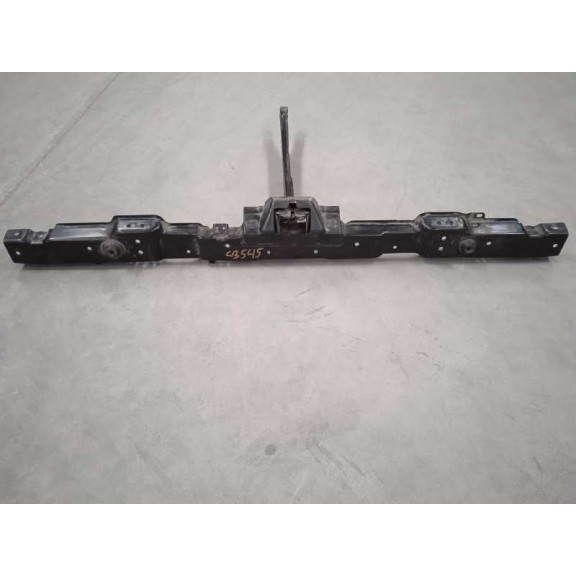 Recambio de travesaño superior para kia carnival 2.9 crdi vgt active referencia OEM IAM   