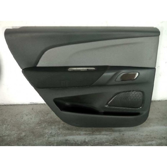 Recambio de guarnecido puerta trasera izquierda para citroën c4 picasso feel referencia OEM IAM  FALTA MANDO ELEVALUNAS 