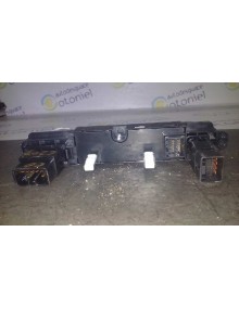 Recambio de display para hyundai i20 classic referencia OEM IAM 937701J100   2