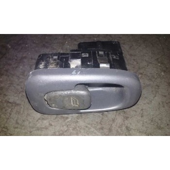 MANDO ELEVALUNAS TRASERO DERECHO 