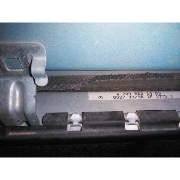 Recambio de puerta delantera derecha para mercedes-benz clase clk (w209) coupe 270 cdi (209.316) referencia OEM IAM  AZUL 