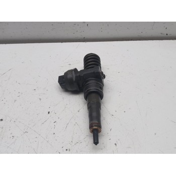 Recambio de inyector para seat ibiza iii (6l1) 1.4 tdi referencia OEM IAM 038130073BN 0414720313 