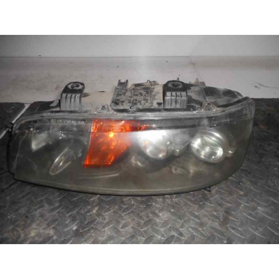 Recambio de faro izquierdo para fiat punto berlina (188) 1.9 d (i) referencia OEM IAM  BIFARO 