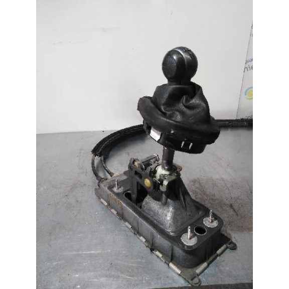 Recambio de palanca cambio para seat leon (1p1) 1.6 referencia OEM IAM 1K0711061A  