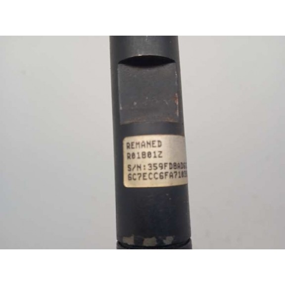 Recambio de inyector para renault megane ii berlina 3p 1.5 dci diesel referencia OEM IAM R01801Z  
