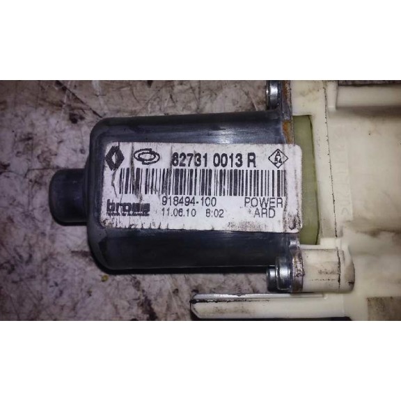 Recambio de elevalunas trasero derecho para renault fluence dynamique referencia OEM IAM 827200016R MECANISMO C/MOTOR
