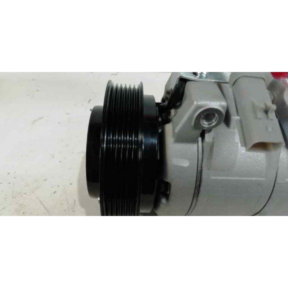 Recambio de compresor aire acondicionado para chrysler voyager (rg) 2.5 crd cat referencia OEM IAM 447220-5871 NUEVO 05005421AC 