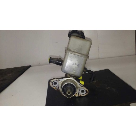 Recambio de bomba freno para hyundai tucson (jm) 2.0 comfort referencia OEM IAM BM111073151  