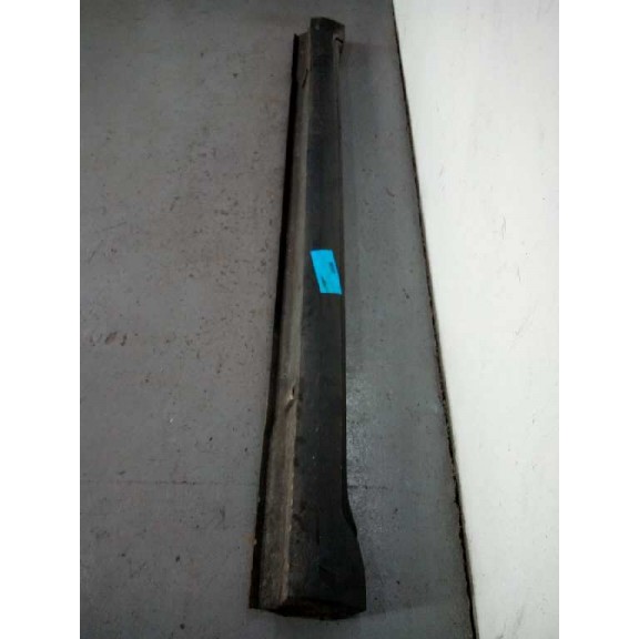 Recambio de faldon lateral para citroën c-crosser 2.2 hdi fap cat referencia OEM IAM  DERECHO 