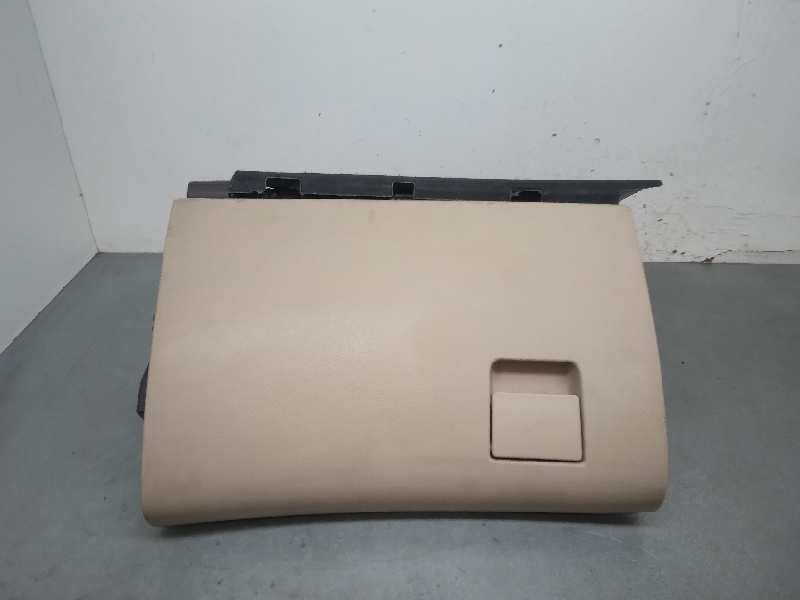 Recambio de guantera para opel insignia berlina cosmo referencia OEM IAM 13308551  