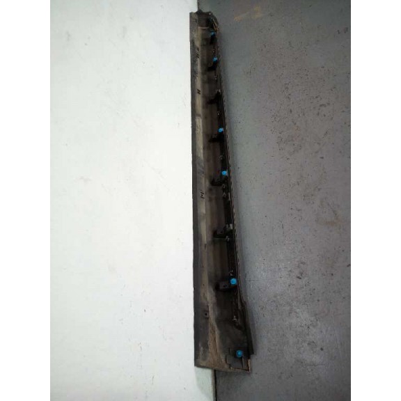 Recambio de faldon lateral para citroën c-crosser 2.2 hdi fap cat referencia OEM IAM  DERECHO 