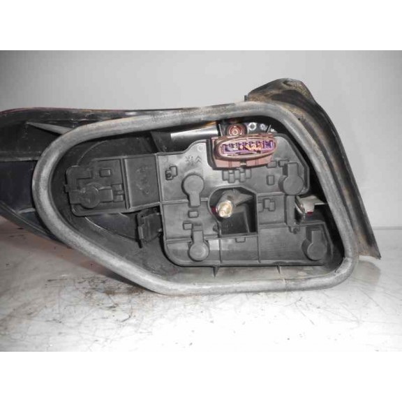 Recambio de piloto trasero izquierdo para citroën xsara berlina 1.9td seduction referencia OEM IAM   1ª SERIE