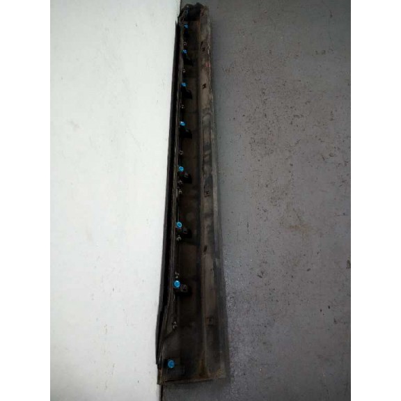 Recambio de faldon lateral para citroën c-crosser 2.2 hdi fap cat referencia OEM IAM  IZQUIERDO 