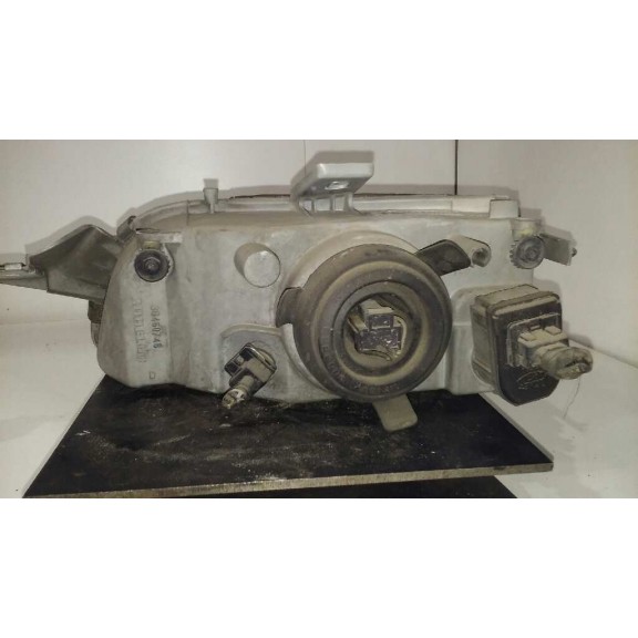 Recambio de faro derecho para fiat punto berlina (176) td 60 cult referencia OEM IAM 46481413  