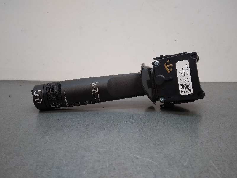 Recambio de mando limpia para opel insignia berlina expression referencia OEM IAM 20941131  