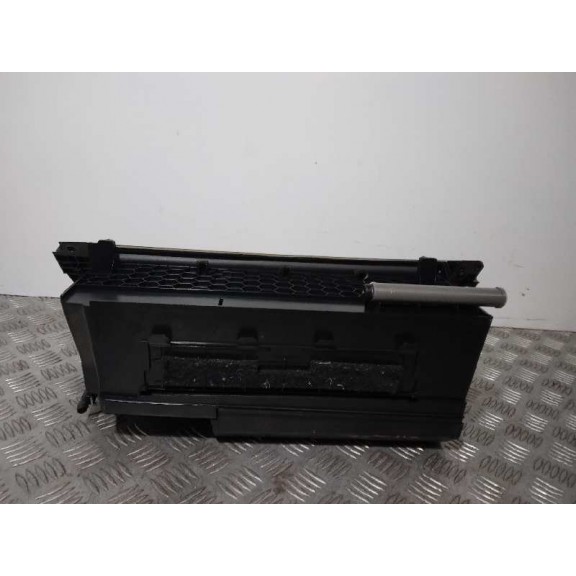 Recambio de guantera para lexus is200 (ds2/is2) 2.2 d-cat referencia OEM IAM 5551353020  