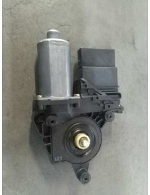 Recambio de motor elevalunas trasero derecho para volkswagen passat berlina (3b3) advance referencia OEM IAM   