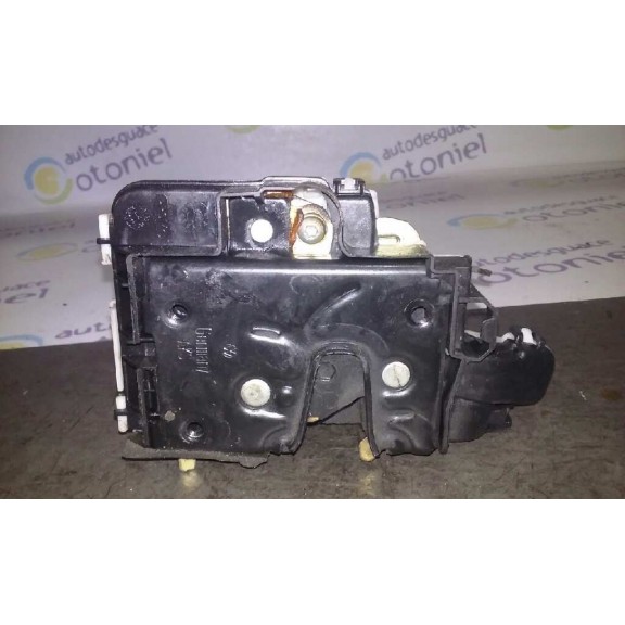 Recambio de cerradura puerta trasera izquierda para volkswagen polo berlina (6n2) trendline referencia OEM IAM   