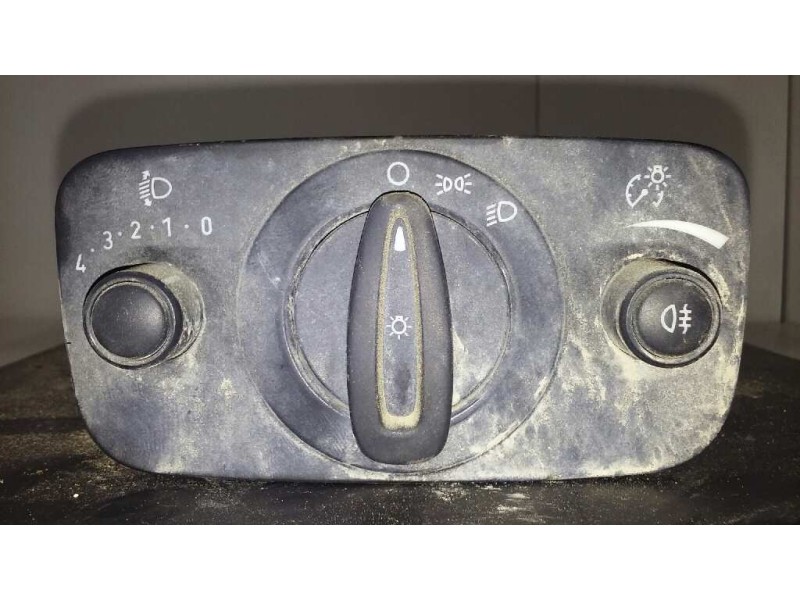 Recambio de mando luces para ford fiesta (ccn) champions edition referencia OEM IAM 10099372  SALPICADERO