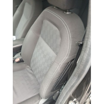 ASIENTO DELANTERO IZQUIERDO 