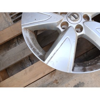 Recambio de llanta para volvo xc40 (536) t2 referencia OEM IAM 31680565  