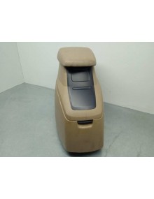 Recambio de apoyabrazos central para ssangyong rodius xdi referencia OEM IAM 7790A21001EAJ BEIGE  2