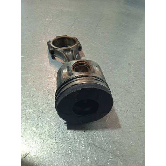 Recambio de piston para volkswagen golf v berlina (1k1) highline referencia OEM IAM   