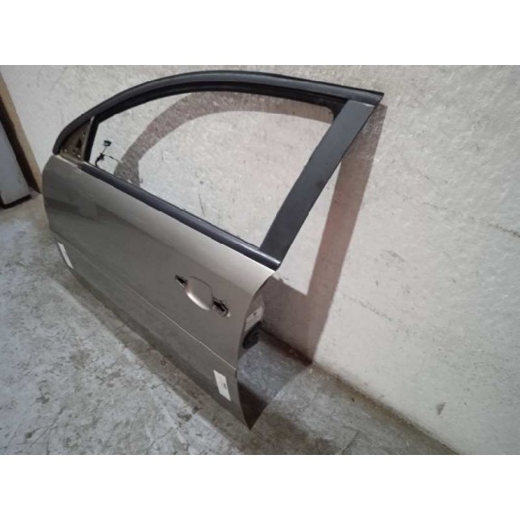 Recambio de puerta delantera izquierda para opel vectra c berlina club referencia OEM IAM   