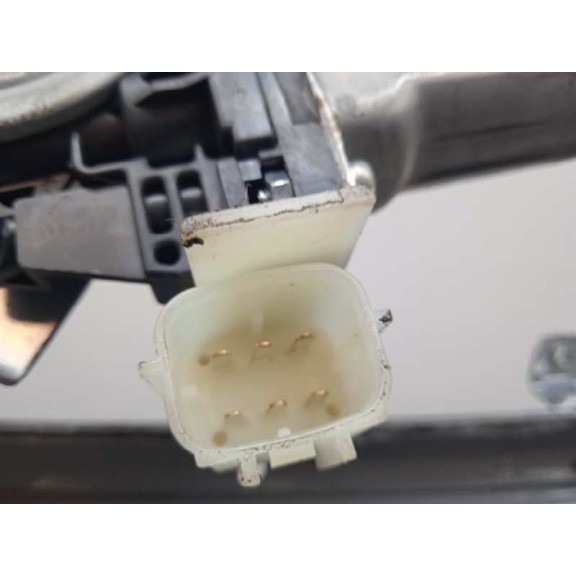 Recambio de elevalunas trasero izquierdo para nissan x-trail (t31) le referencia OEM IAM 82731JG00A 2621004320 6 PINS