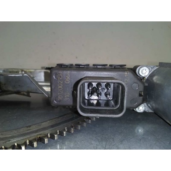 Recambio de elevalunas delantero izquierdo para opel zafira b family referencia OEM IAM 13132220LH 6 PIN 