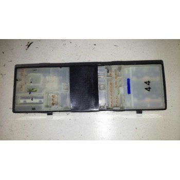 Recambio de mando elevalunas delantero izquierdo para nissan note acenta referencia OEM IAM   