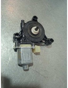 Recambio de motor elevalunas trasero derecho para audi a4 berlina (8w2) advanced edition referencia OEM IAM  01130822668 8W09598