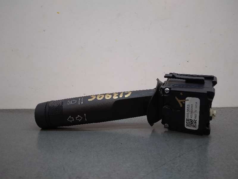 Recambio de mando luces para opel insignia berlina expression referencia OEM IAM 95220563  