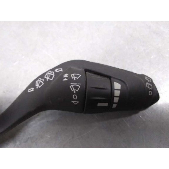Recambio de mando limpia para ford focus lim. (cb8) ambiente referencia OEM IAM AV6T17A553AE  