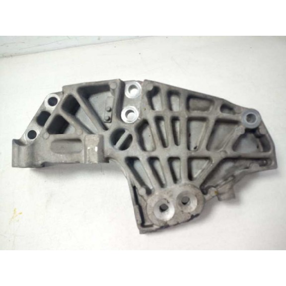 Recambio de soporte motor derecho para renault laguna iii expression referencia OEM IAM 8200741758  