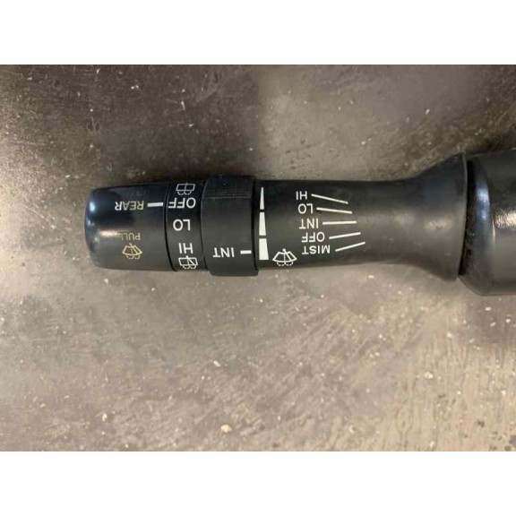 Recambio de mando limpia para toyota auris 1.4 16v cat referencia OEM IAM 17F243 02410 G30