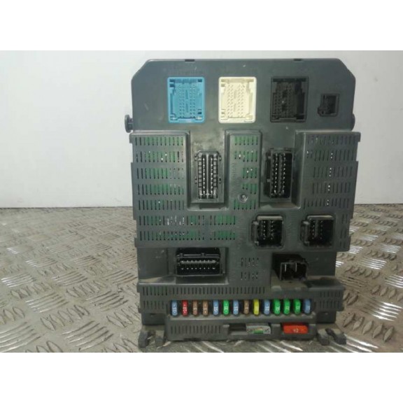 Recambio de centralita bsi para peugeot 308 sport referencia OEM IAM 9663798180  
