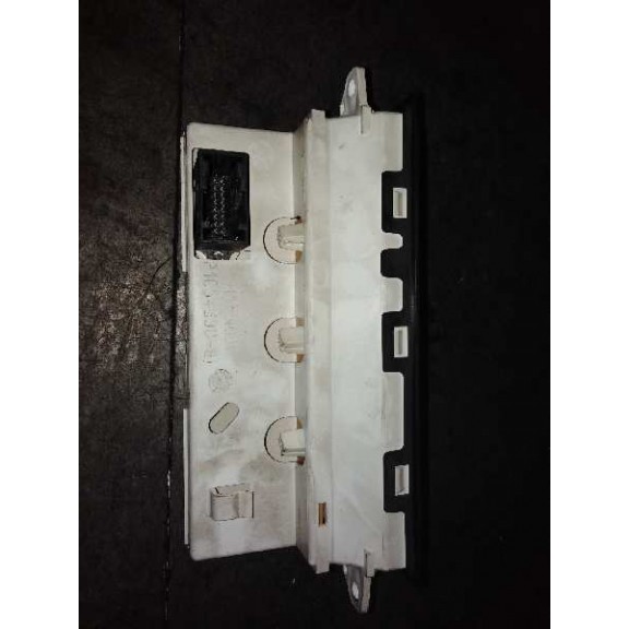 Recambio de display para citroën c3 1.4 hdi audace referencia OEM IAM 9647409477  